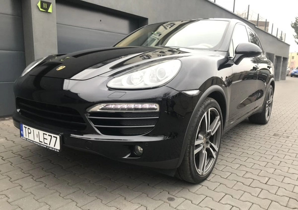 Porsche Cayenne cena 111111 przebieg: 152000, rok produkcji 2011 z Katowice małe 742